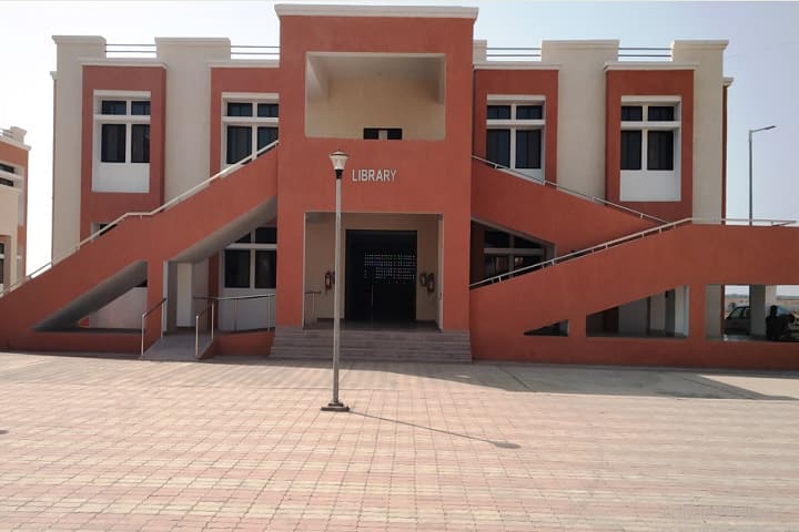 Government Polytechnic campus in Navsari, Gujarat, India — photo 4