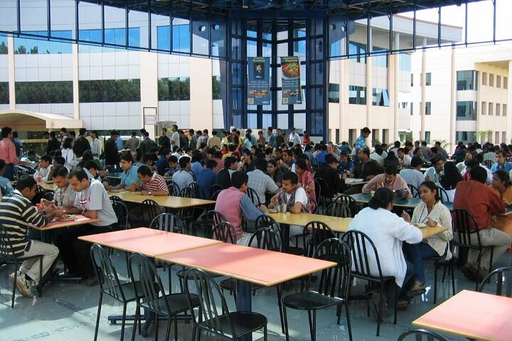 Param Institute of Management and Research campus in Jamnagar, Gujarat, India — photo 4
