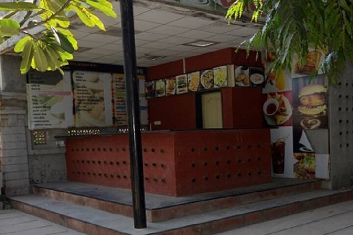 SBES College of Arts and Commerce campus in Aurangabad, Maharashtra, India — photo 4