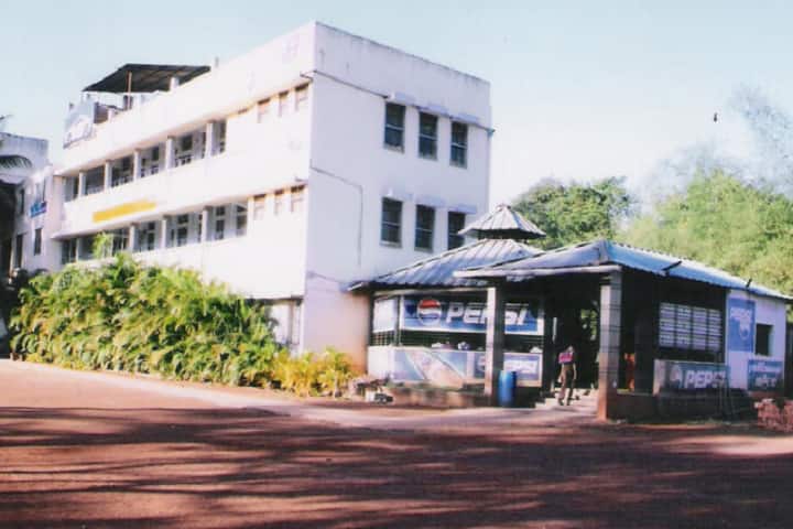 Padmaraj Ariga Bharatesh College of Business Administration campus in Belgaum, Karnataka, India — photo 5