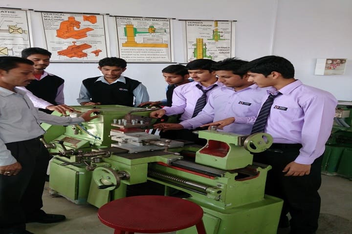 Tawi Engineering College campus in Pathankot, Punjab, India — photo 4