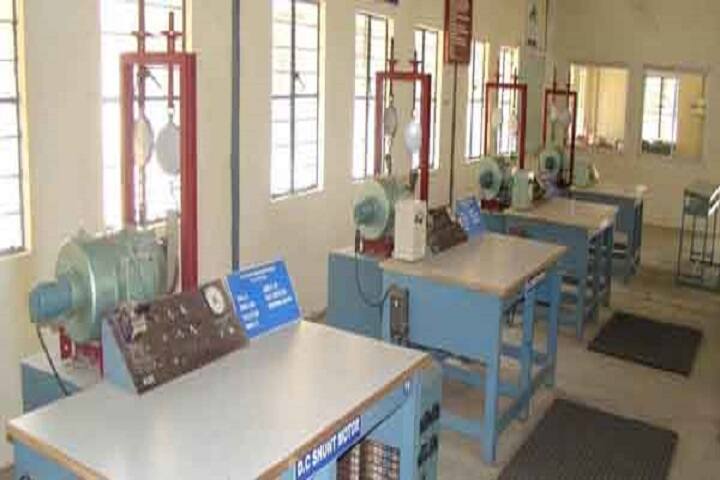 Sri Vatsavai Krishnam Raju College of Engineering and Technology campus in Bhimavaram, Andhra Pradesh, India — photo 2
