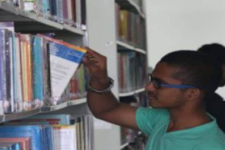 CARE College of Arts and Science campus in Tiruchirappalli, Tamil Nadu, India — photo 2