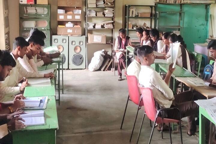 Shri Pundlik Maharaj Mahavidyalaya campus in Nandura, Maharashtra, India — photo 3