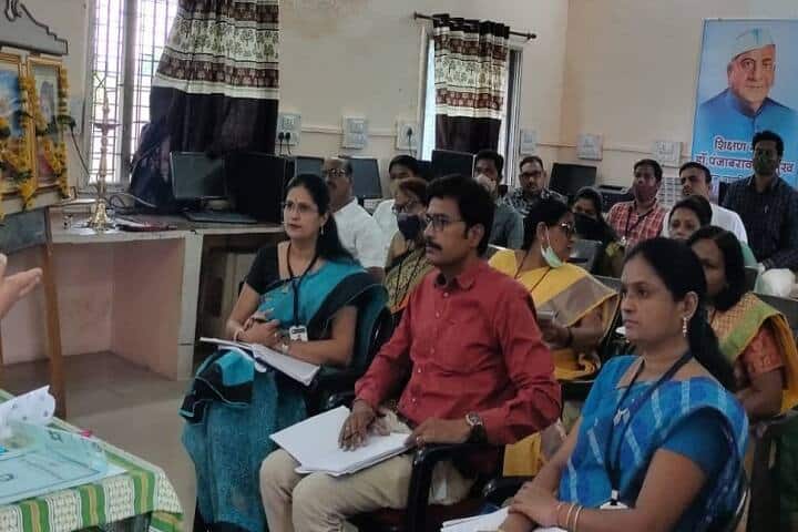 Shri Pundlik Maharaj Mahavidyalaya campus in Nandura, Maharashtra, India — photo 6