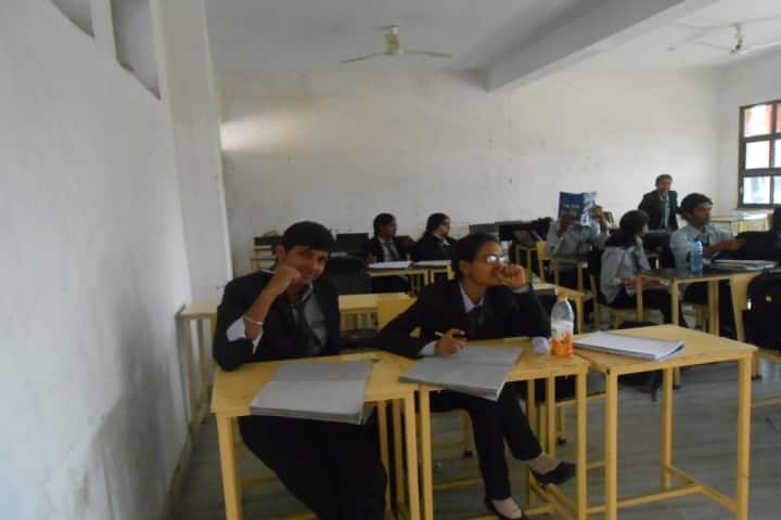 RN Modi Engineering College campus in Kherajagpura, Rajasthan, India — photo 2