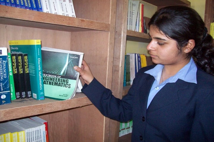 Shree Siddhivinayak Group of Institutions campus in Bilaspur, Haryana, India — photo 4