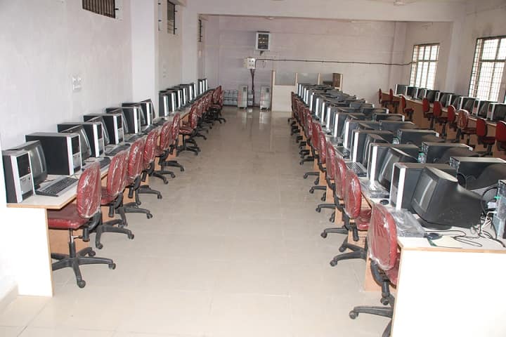 Sri Sarada Institute of Science and Technology campus in Ghatkesar, Telangana, India — photo 2