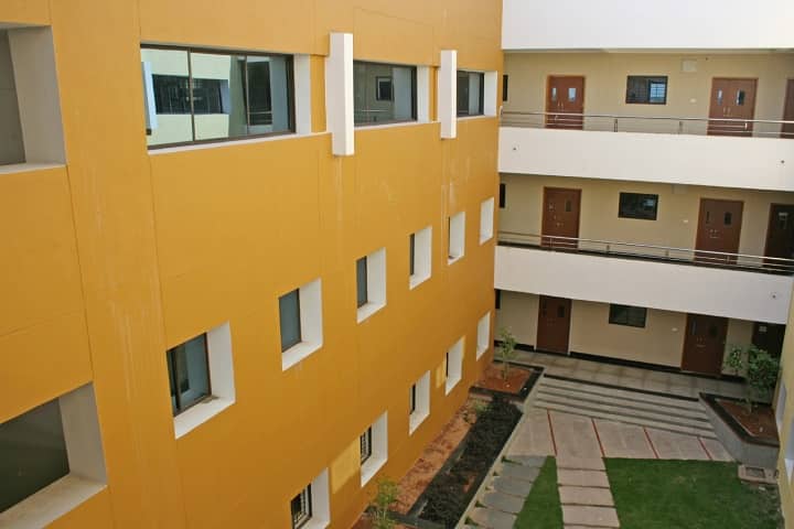 Bharat Engineering College campus in Hyderabad, Telangana, India — photo 2