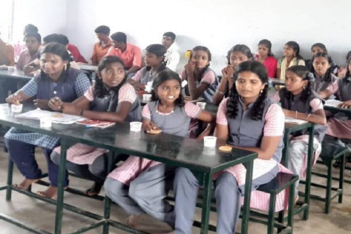 Marappan Lakshmiammal Arts and Science College campus in Vellore, Tamil Nadu, India — photo 3