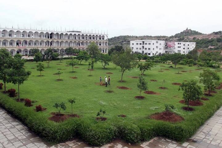 Vignan's Institute of Technology and Aeronautical Engineering campus in Nalgonda, Telangana, India — photo 2