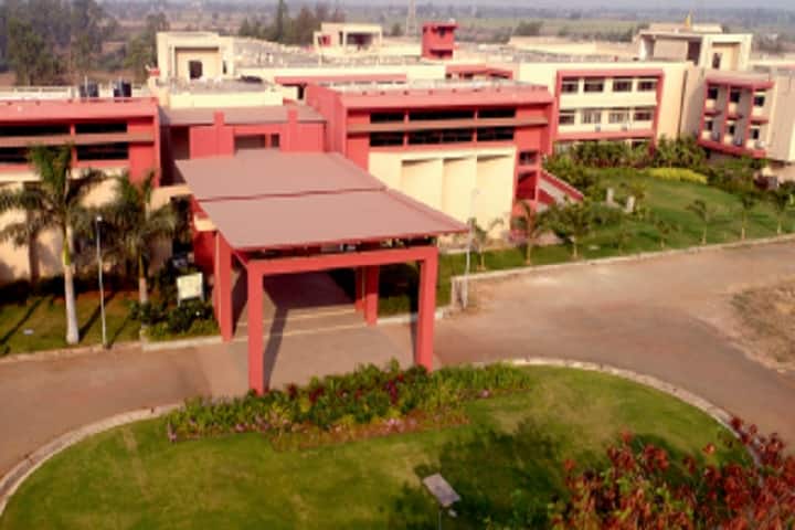 Shroff SR Rotary Institute of Chemical Technology campus in Ankleshwar, Gujarat, India — photo 1