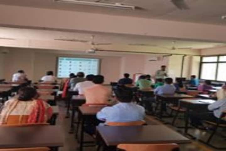 Shroff SR Rotary Institute of Chemical Technology campus in Ankleshwar, Gujarat, India — photo 6