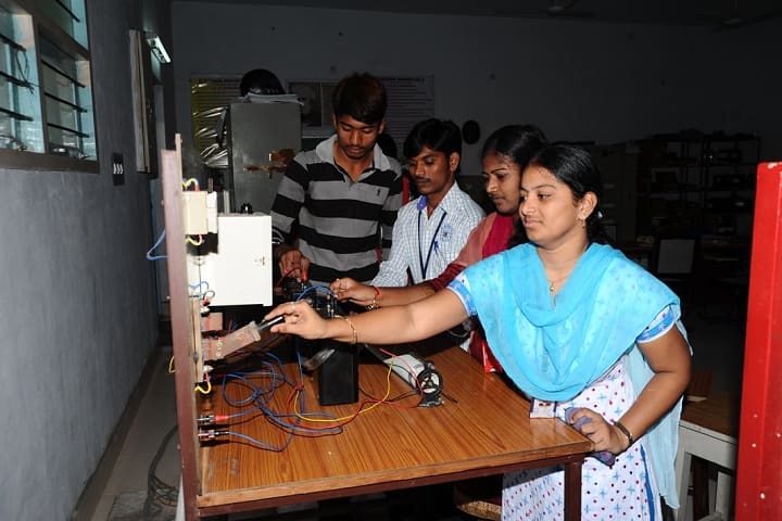 Swarna Bharathi College of Engineering campus in Khammam, Telangana, India — photo 3