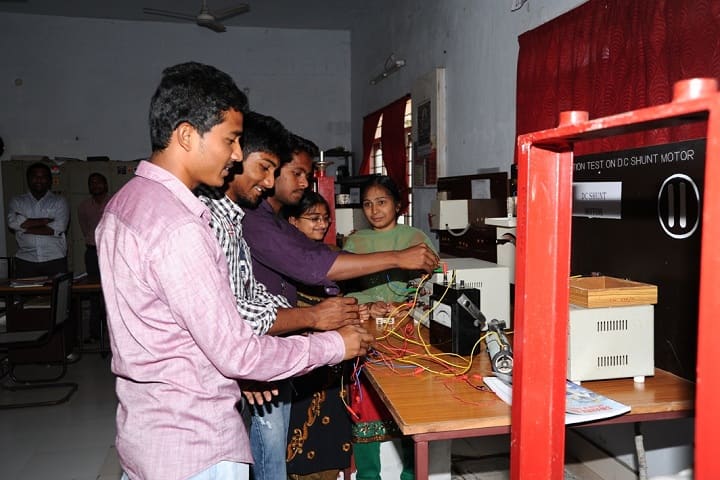 Swarna Bharathi College of Engineering campus in Khammam, Telangana, India — photo 4