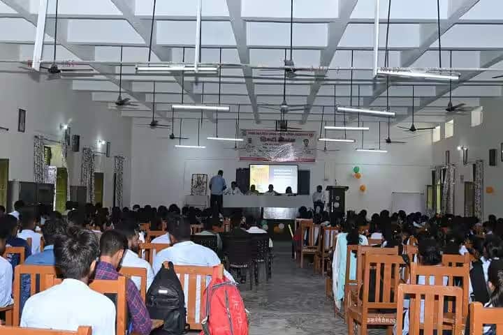 Jawaharlal Nehru Smarak PG College campus in Maharajganj, Uttar Pradesh, India — photo 4