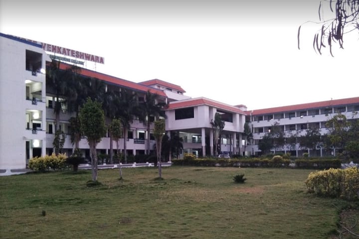 Shree Venkateshwara Hi-Tech Engineering College campus in Erode, Tamil Nadu, India — photo 1