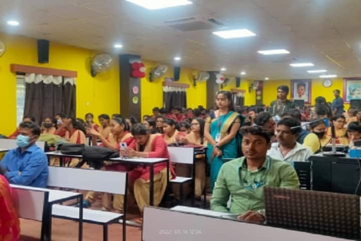 Raja Madhusudan Dev Degree College of Science and Education campus in Patia, Odisha, India — photo 2