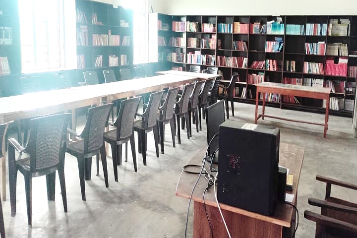 Saraswati Devi PG College campus in Maharajganj, Uttar Pradesh, India — photo 2