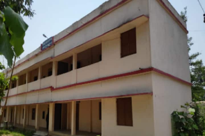 Nuvapada Sri Balaji Mahavidyalaya campus in Ganjam, Odisha, India — photo 1