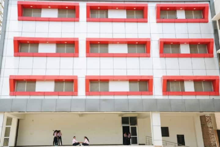 Shri Mahalaxmi Girls College campus in Jodhpur, Rajasthan, India — photo 1