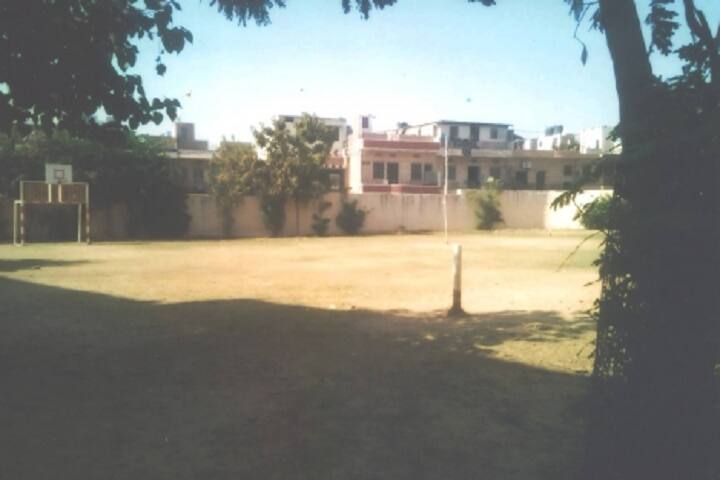 Shri Mahalaxmi Girls College campus in Jodhpur, Rajasthan, India — photo 5