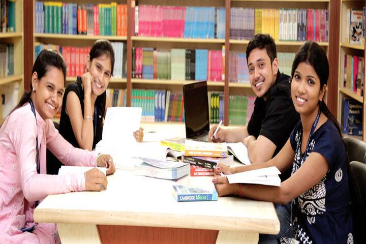 Mata Rajkaur Institute of Engineering and Technology campus in Rewari, Haryana, India — photo 4