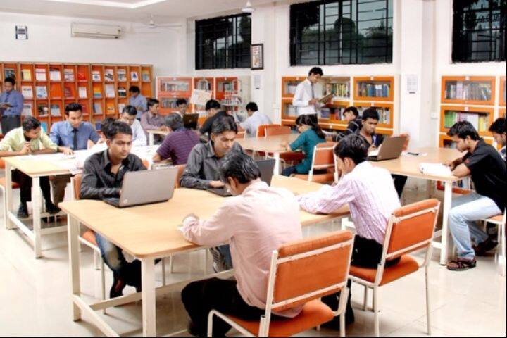 Core Business School campus in Indore, Madhya Pradesh, India — photo 3