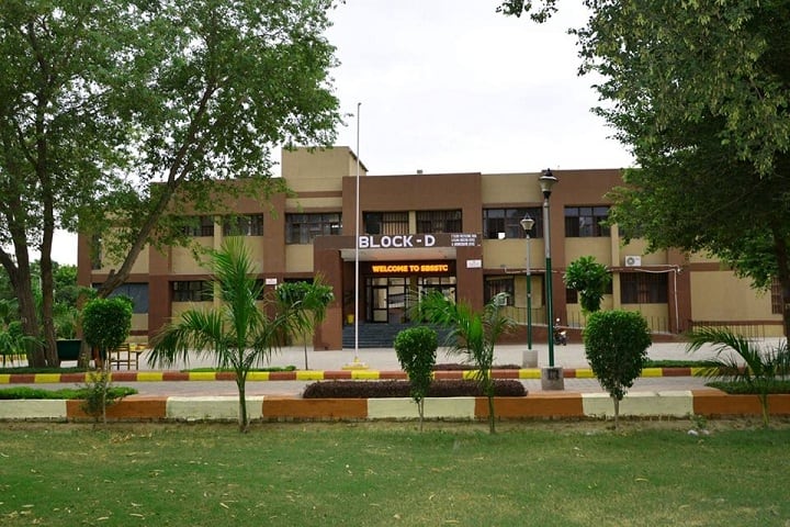 Shaheed Bhagat Singh State University campus in Firozpur, Punjab, India — photo 5
