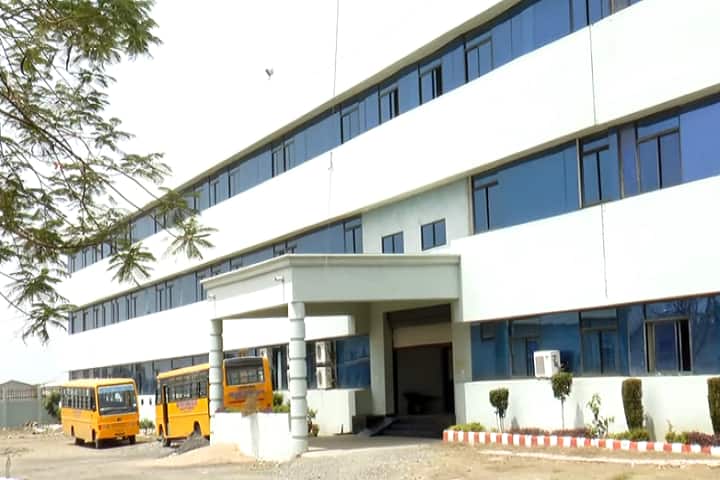 Shri Venkteshwar Institute of Technology campus in Indore, Madhya Pradesh, India — photo 1