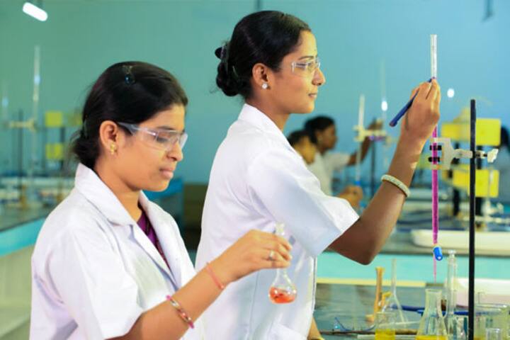Sri Vijay Vidyalaya College of Arts and Science campus in Nallampalli, Tamil Nadu, India — photo 5