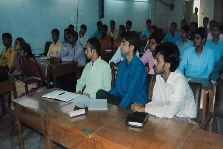 Maharishi Institute of Management campus in Greater Noida, Uttar Pradesh, India — photo 3