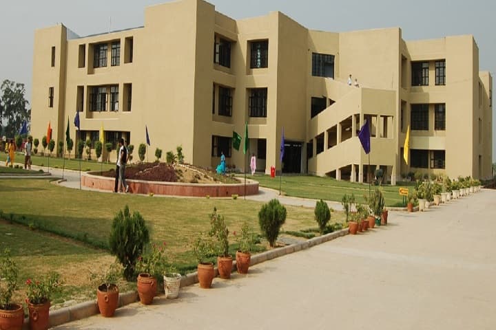 Sat Priya School of Architecture and Design campus in Rohtak, Haryana, India — photo 1