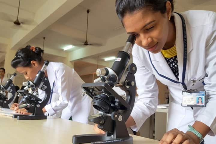 Srinivas Institute of Dental Sciences campus in Mangalore, Karnataka, India — photo 3
