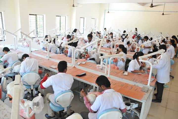 Srinivas Institute of Dental Sciences campus in Mangalore, Karnataka, India — photo 4