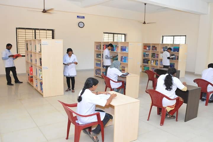Srinivas Institute of Dental Sciences campus in Mangalore, Karnataka, India — photo 6