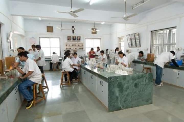 Naran Lala Institute of Management Studies campus in Navsari, Gujarat, India — photo 4