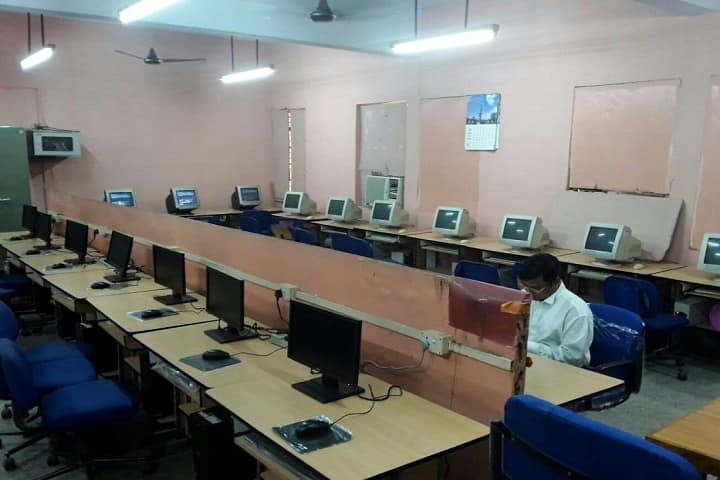 Government Women's Polytechnic College campus in Gwalior, Madhya Pradesh, India — photo 3