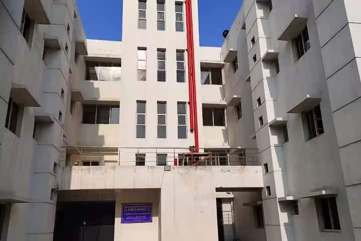Kusum Devi Sunderlal Dugar Jain Dental College and Hospital campus in Kolkata, West Bengal, India — photo 5