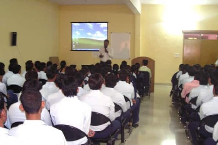 Synergy Institute of Technology campus in Dewas, Madhya Pradesh, India — photo 6
