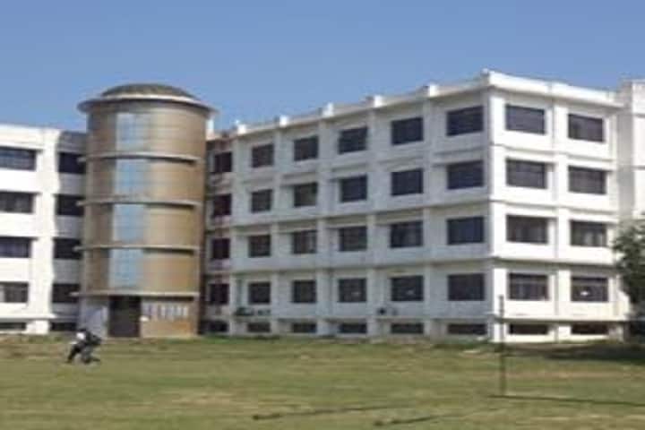 Ideal School of Architecture campus in Ghaziabad, Uttar Pradesh, India — photo 1