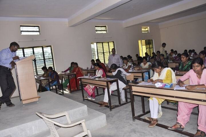 Veermati Viddya Maha Vidyalaya campus in Sonbhadra, Uttar Pradesh, India — photo 4