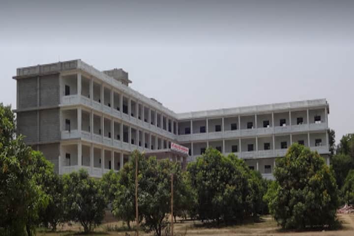 Maa Sharda Devi Mahavidyalaya campus in Barabanki, Uttar Pradesh, India — photo 1