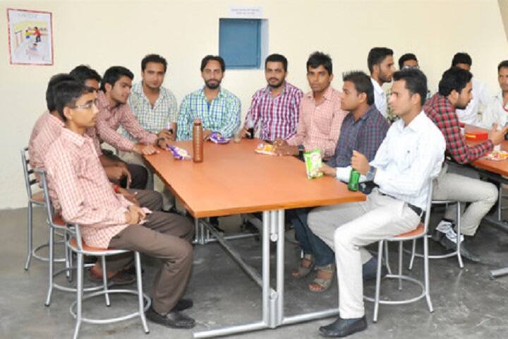 Shri Girraj Maharaj College of Engineering and Management campus in Mathura, Uttar Pradesh, India — photo 2