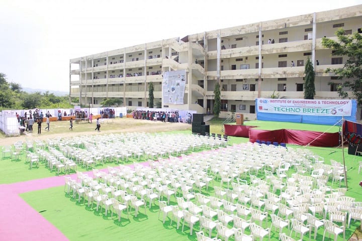 SLC's Institute of Engineering and Technology campus in Hyderabad, Telangana, India — photo 4