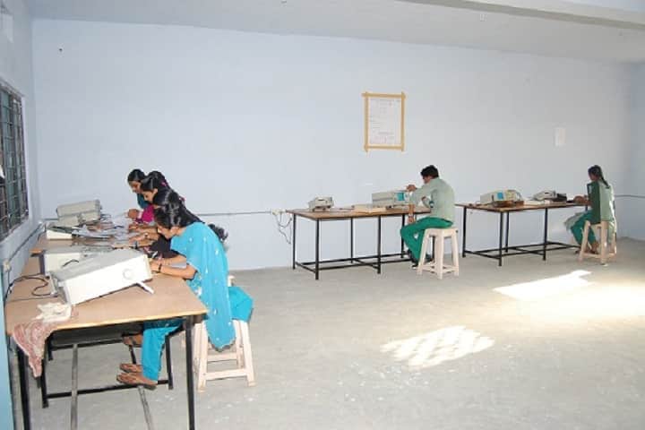 Haji Mohammad Khasim Saheb and Mohammad Galab Saheb College of Engineering campus in Guntur, Andhra Pradesh, India — photo 5