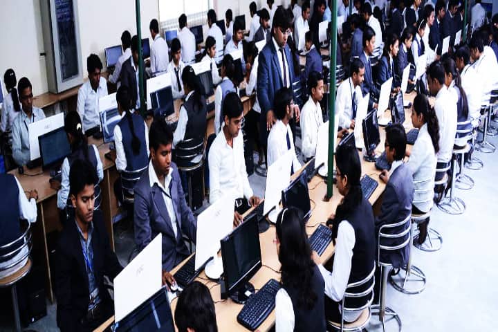Naraina College of Management campus in Kanpur, Uttar Pradesh, India — photo 2