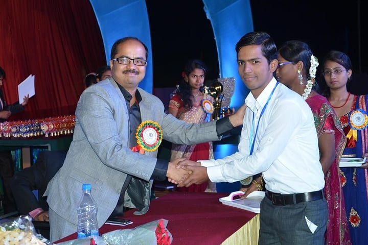 Syed Hashim College of Science and Technology campus in Siddipet, Telangana, India — photo 4