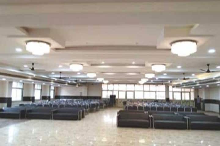 Shivwati Shivnandan Shukla Mahavidyalaya campus in Kanpur Dehat, Uttar Pradesh, India — photo 5