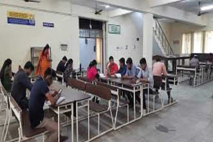 SR Institute of Management and Technology campus in Lucknow, Uttar Pradesh, India — photo 5